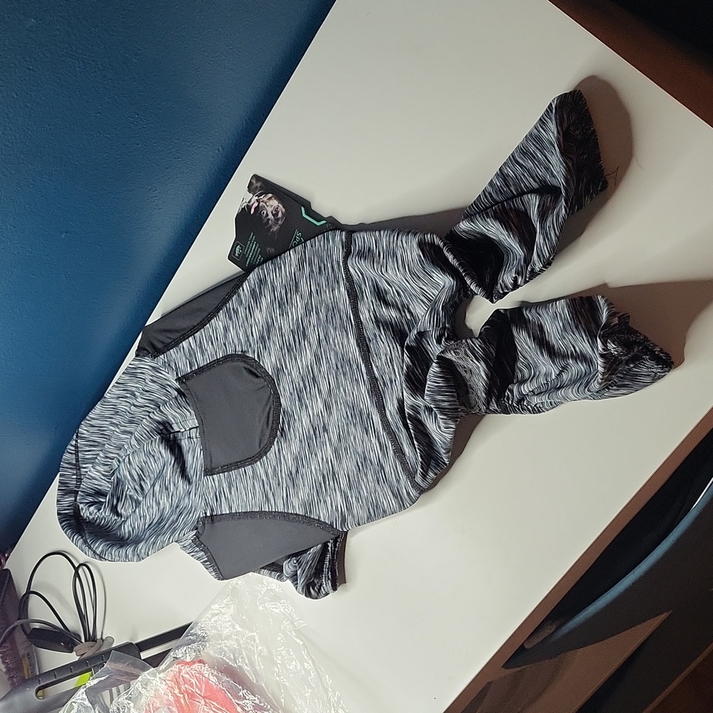 SUPER SALE🤑🐾PET LIFE ACTIVEWEAR SIZE S